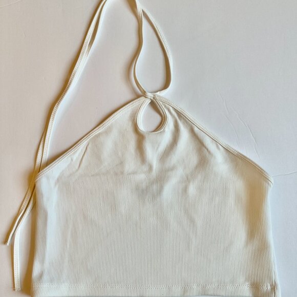 ZARA - Crossed Keyhole Halter Top - Picture 2 of 4
